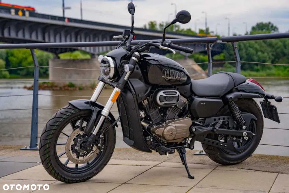 QJMOTOR SRV 125V - 1