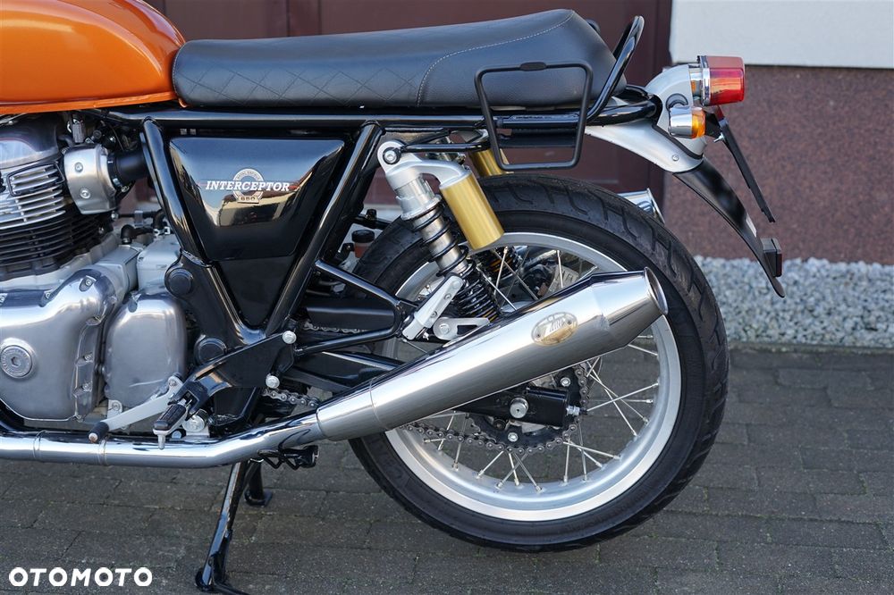 Royal Enfield Interceptor - 24