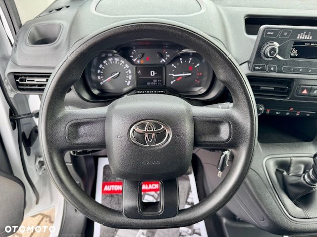 Toyota Proace City - 12