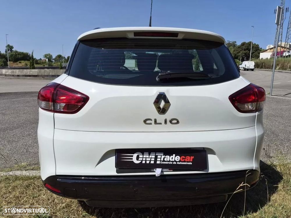 Renault Clio Break 1.2 16V Confort - 11