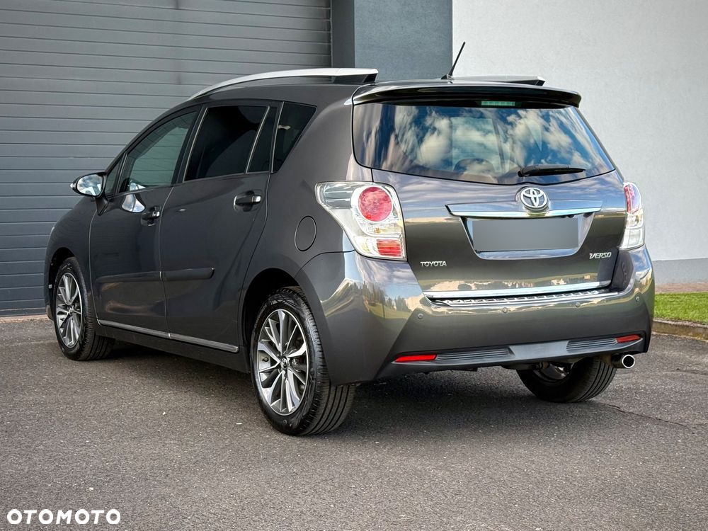 Toyota Verso 1.8 Premium MS - 4