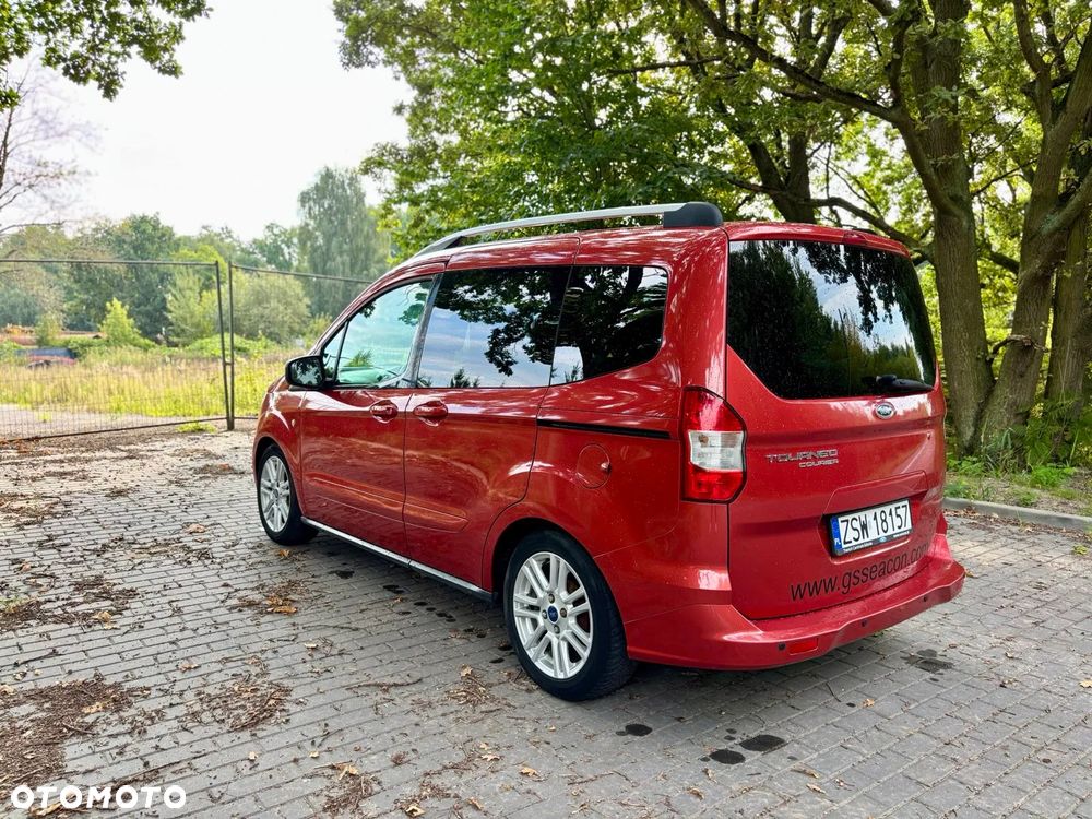Ford Tourneo Courier - 7