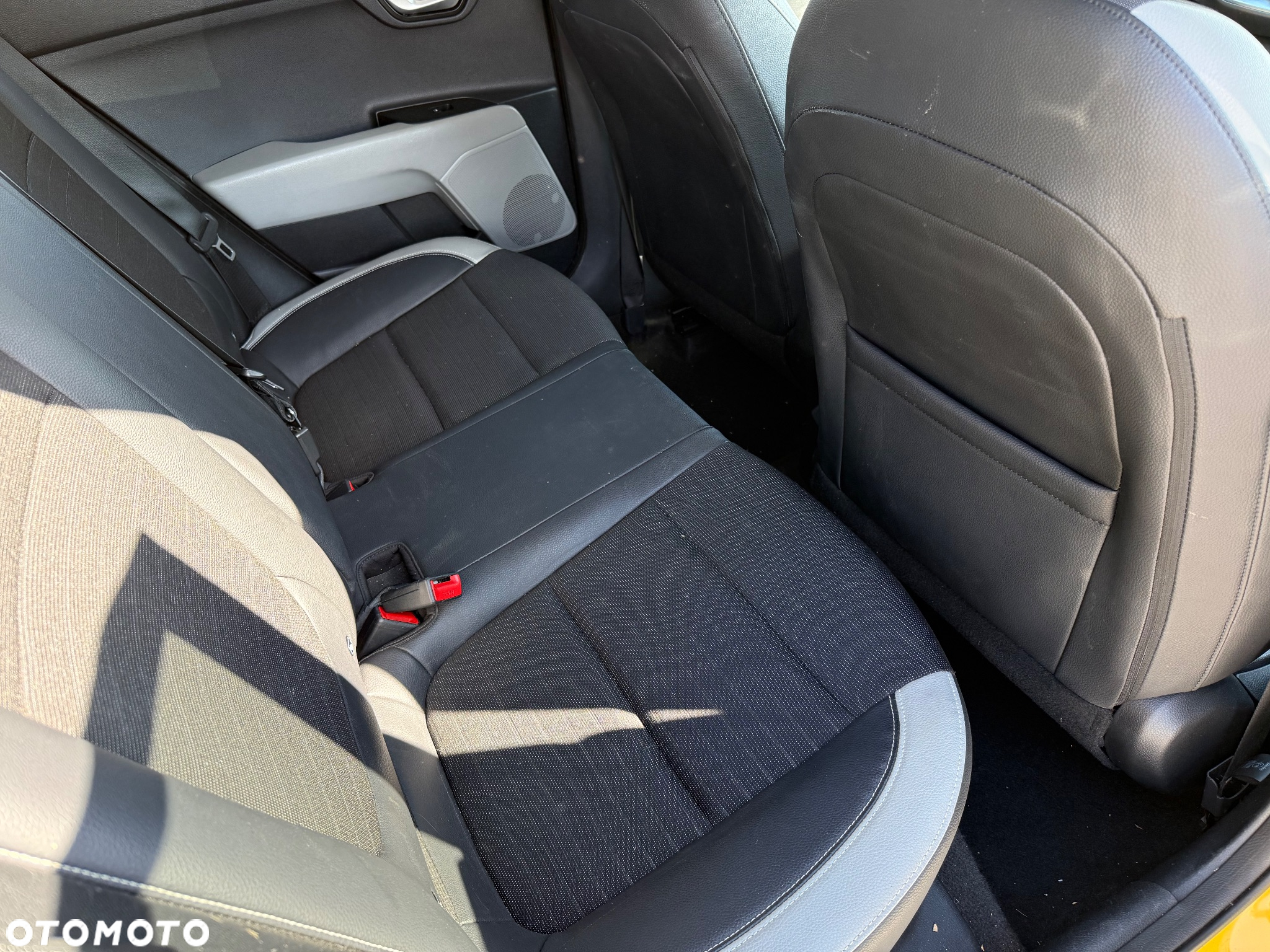 Kia Stonic 1.0 T-GDI 120 Spirit - 16