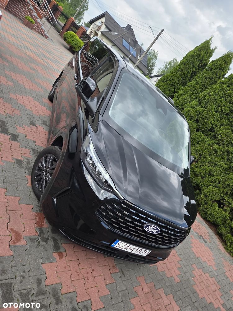 Ford Tourneo Custom - 35
