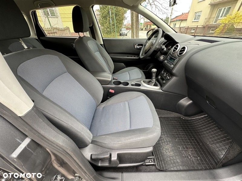 Nissan Qashqai - 22