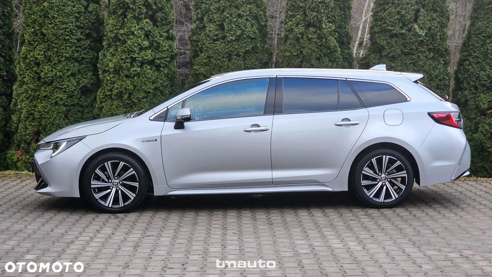 Toyota Corolla 1.8 Hybrid Comfort - 33