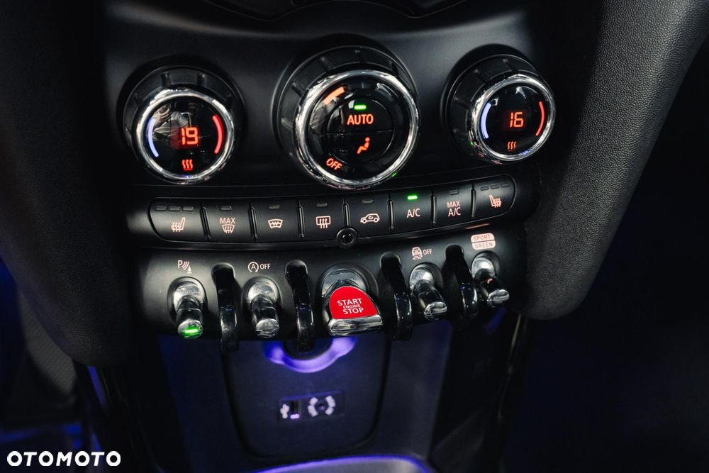 MINI Cooper - 25