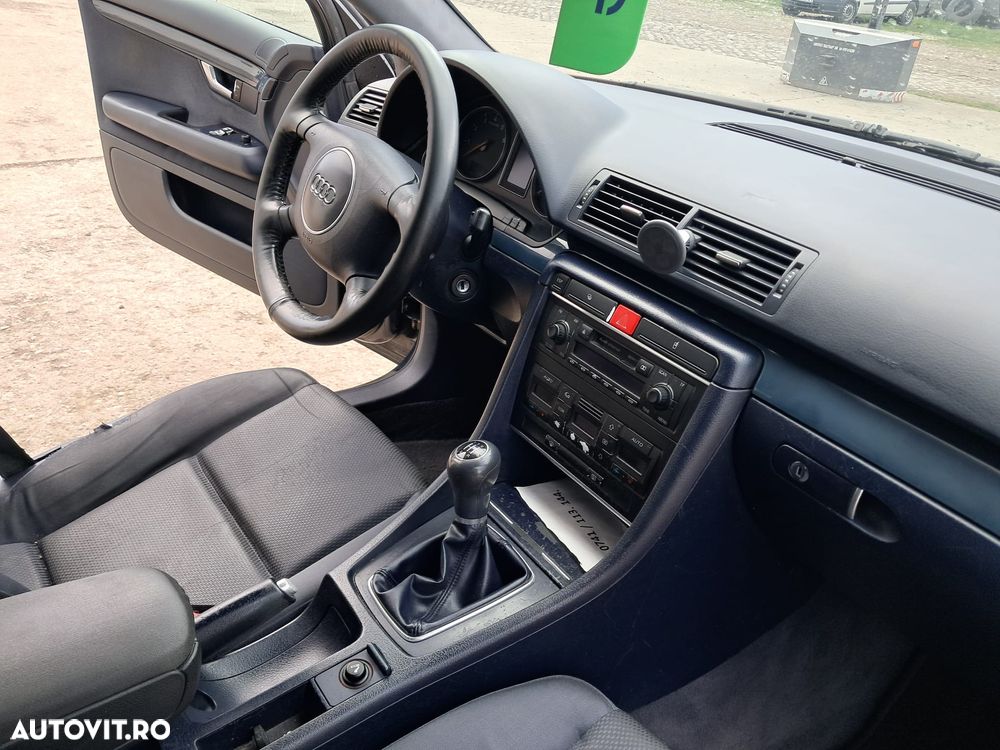 Audi A4 1.6 - 6