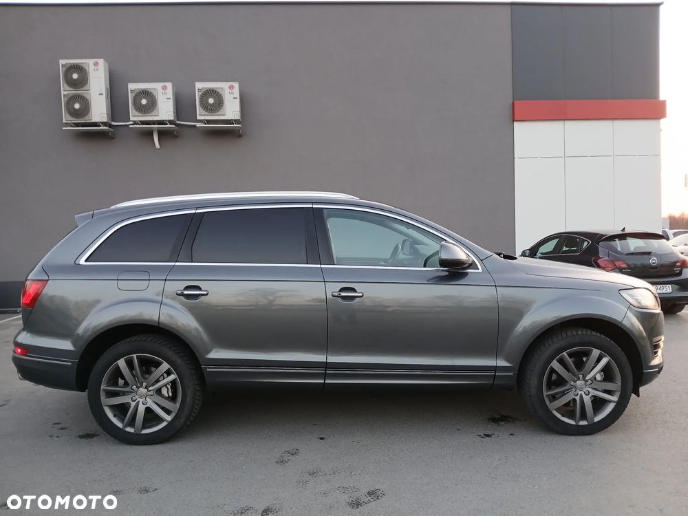 Audi Q7 - 5