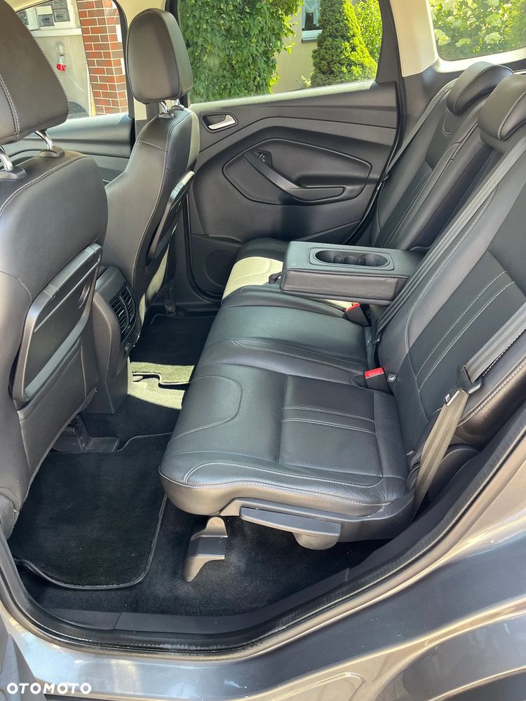Ford Kuga - 19