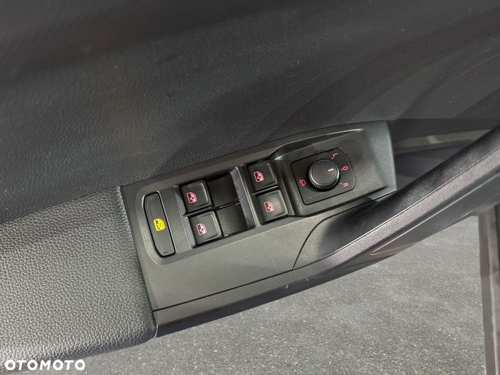 Seat Arona - 23