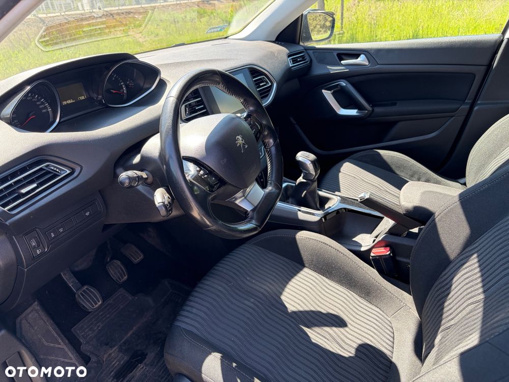 Peugeot 308 - 3