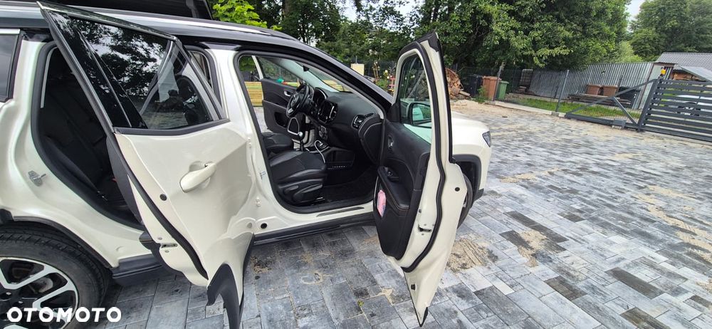 Jeep Compass 2018 photo 2