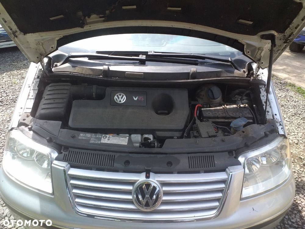 Volkswagen Sharan 2.8 V6 4Motion Comfortline - 6