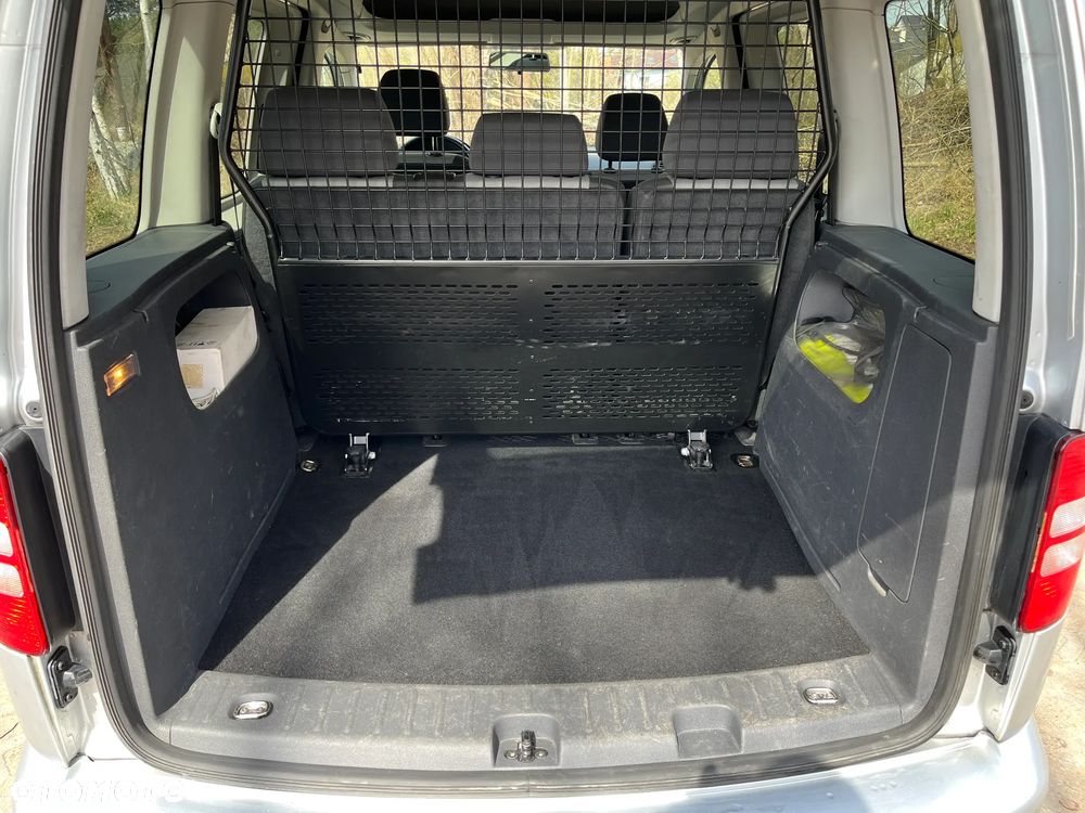 Volkswagen Caddy Highline - 13
