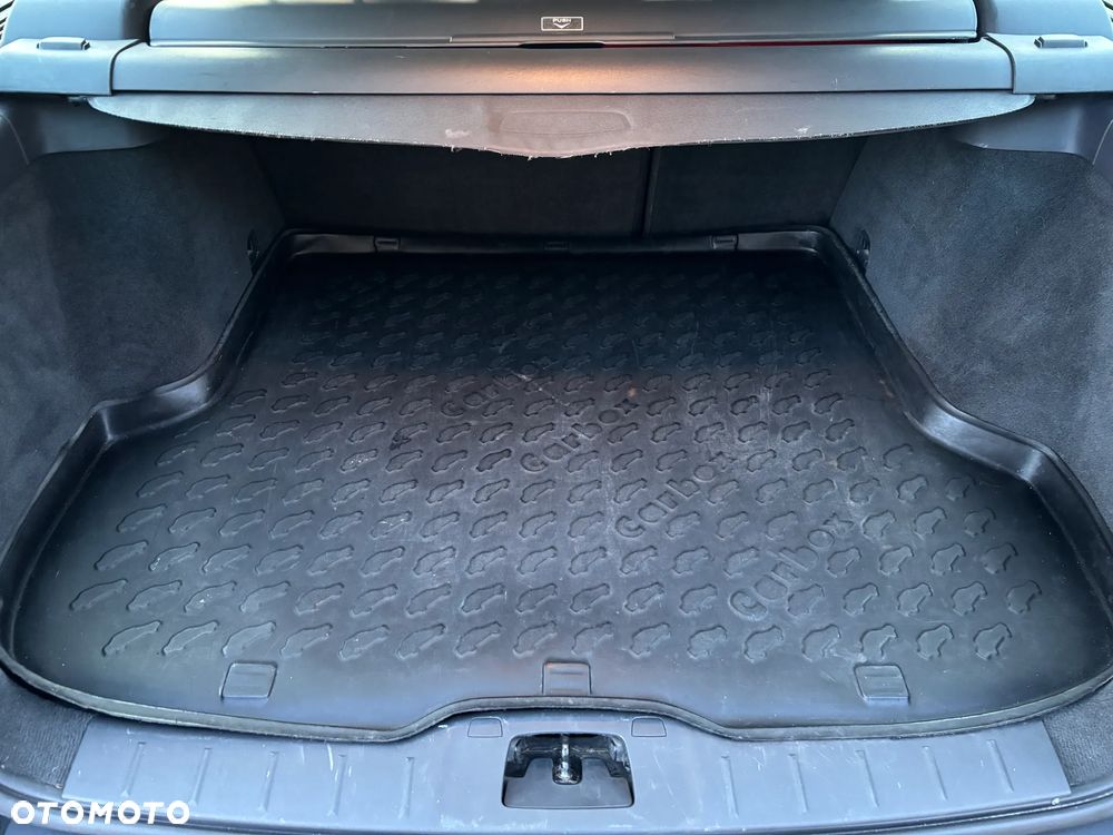 Volvo V50 2.0D DPF Momentum - 11