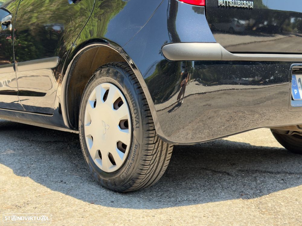 Mitsubishi Colt 1.1 Inform RCD/AC - 15
