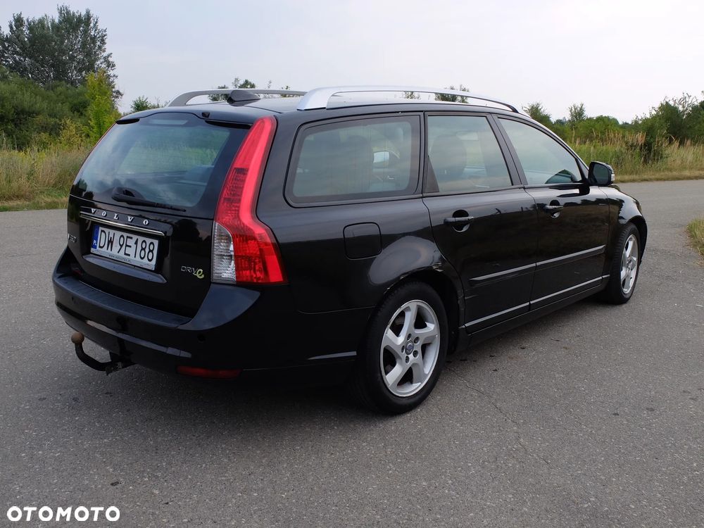Volvo V50 D2 Momentum - 6