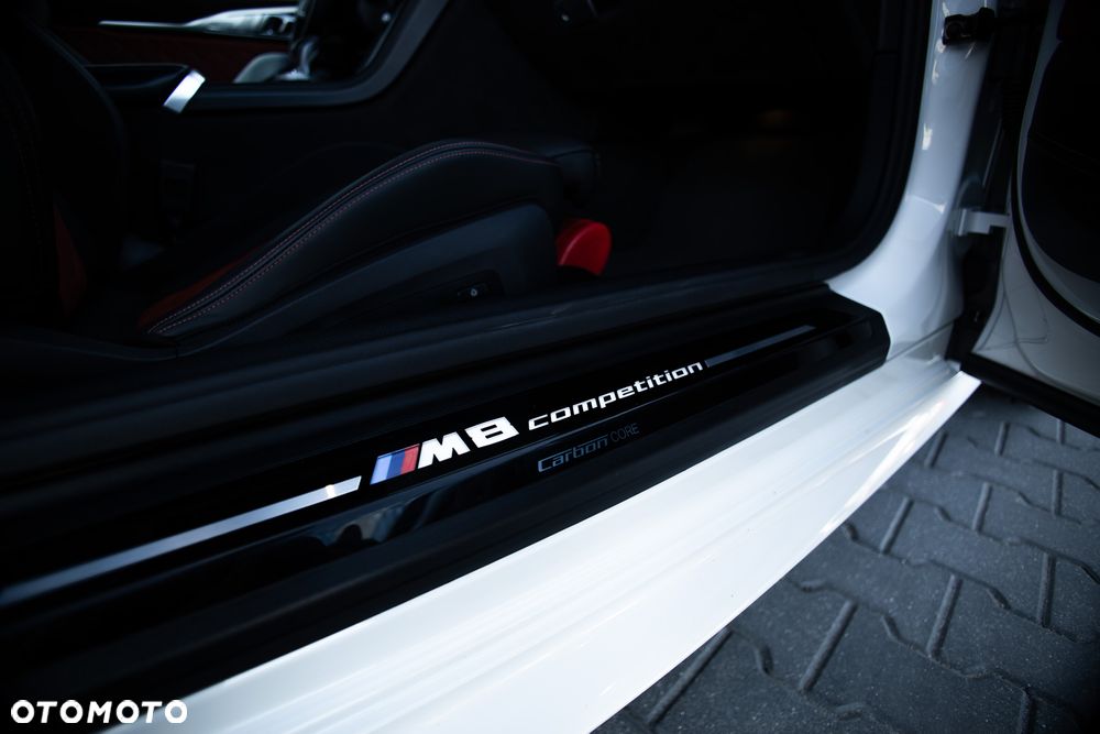 BMW M8 - 12