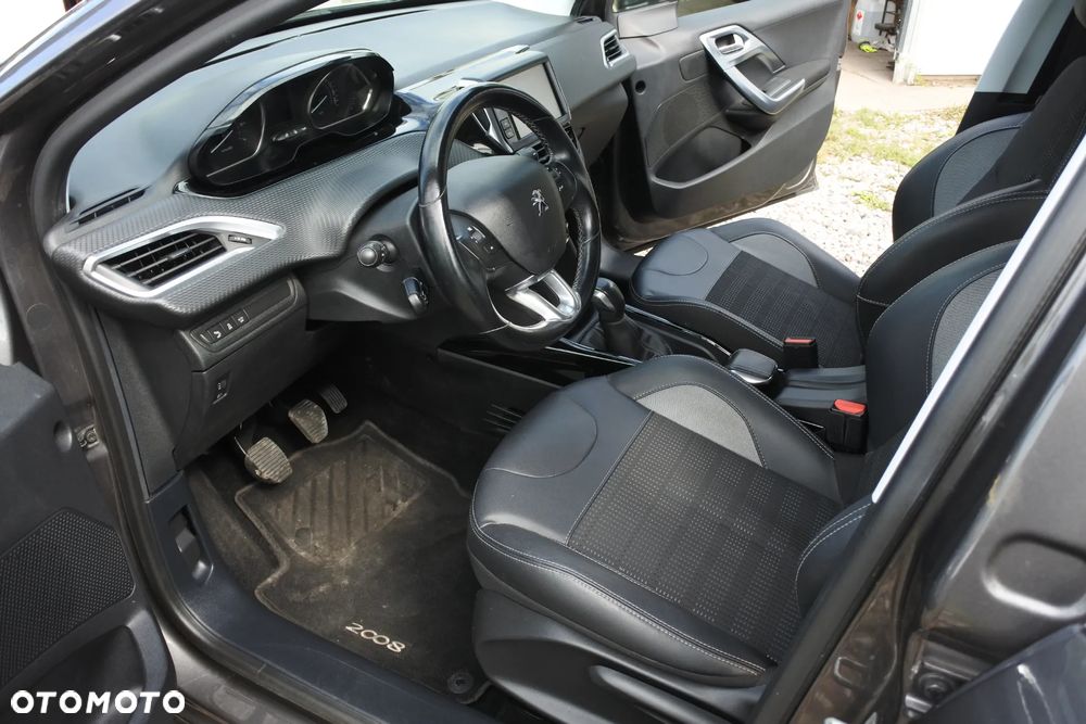 Peugeot 2008 PureTech 110 Stop&Start Allure - 9