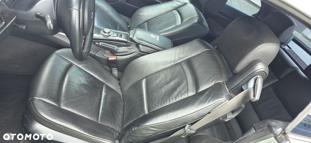 BMW Seria 3 320i - 15