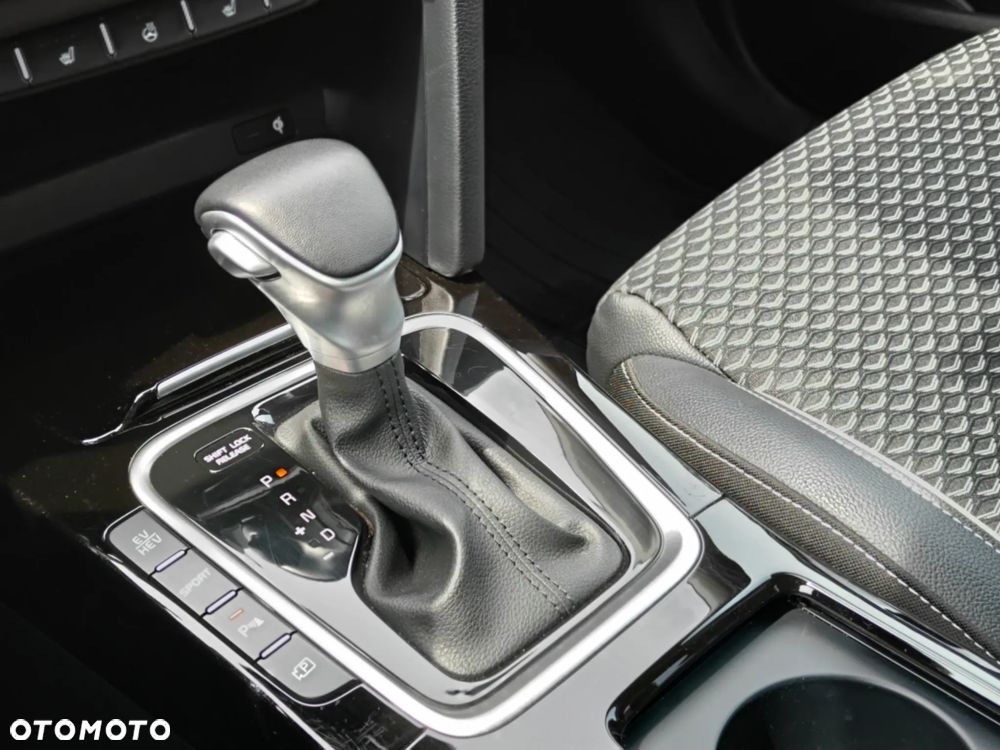 Kia XCeed 1.6 GDI PHEV Business Line DCT - 13