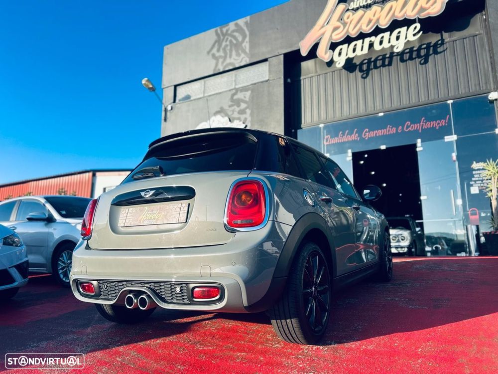 MINI 5 Portas Cooper SD Auto - 11