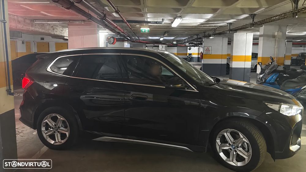 BMW iX1 eDrive20 xLine - 6