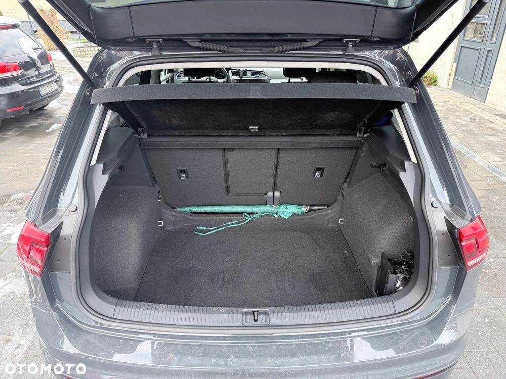 Volkswagen Tiguan - 10