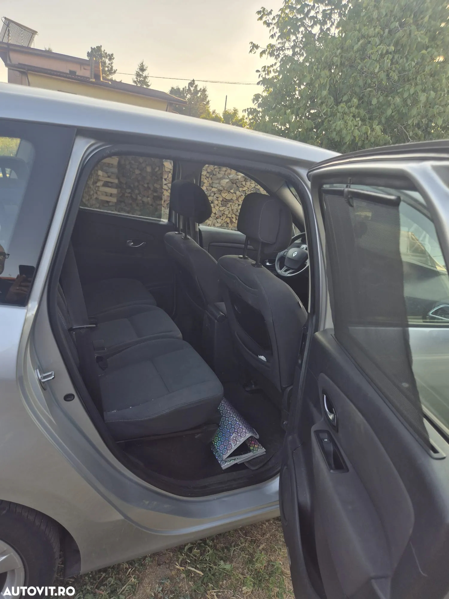 Renault Grand Scenic - 20