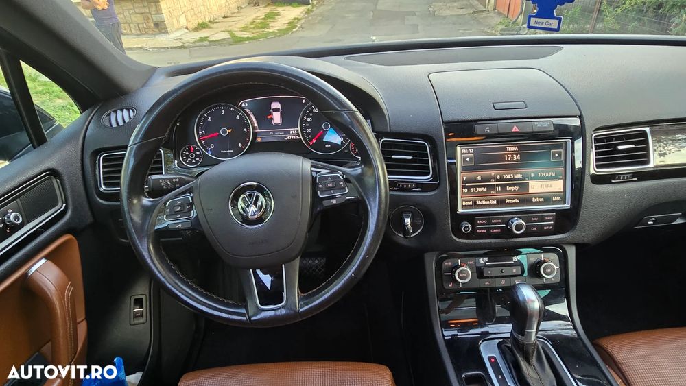 Volkswagen Touareg - 8