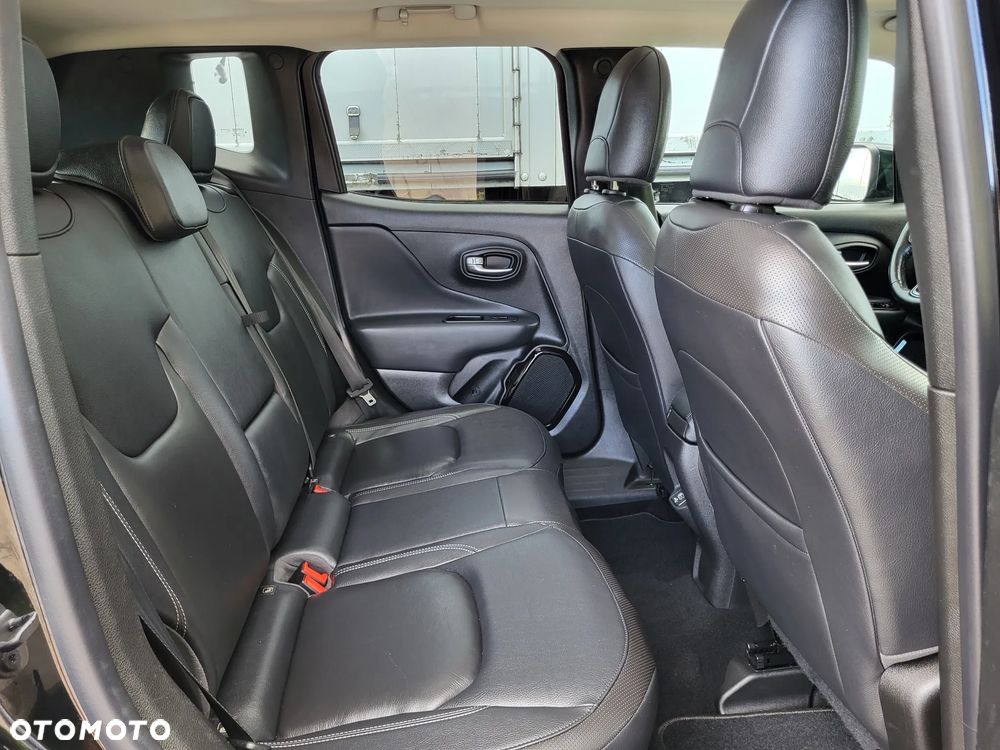 Jeep Renegade 1.4 MultiAir Limited FWD S&S - 26