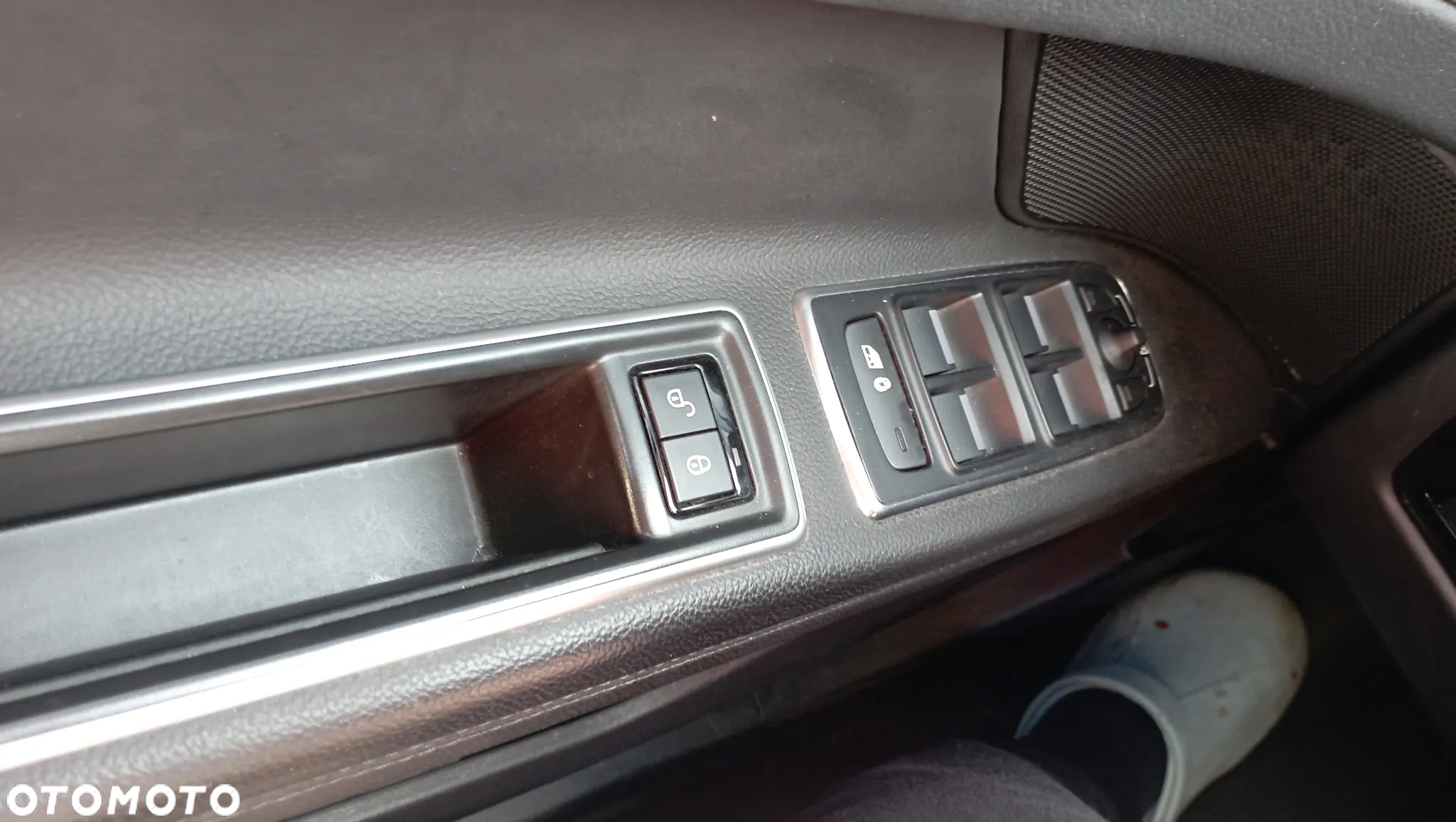 Jaguar XF 2.0 i4D AWD Prestige - 30