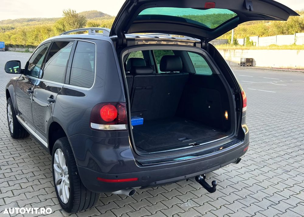 Volkswagen Touareg - 7