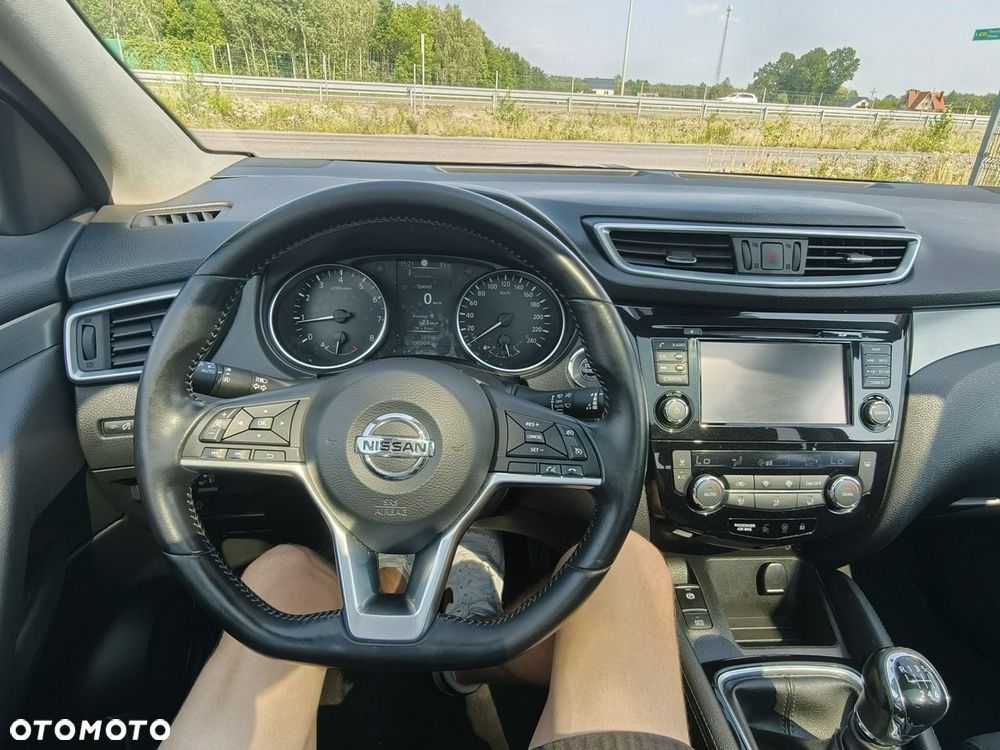 Nissan Qashqai - 27