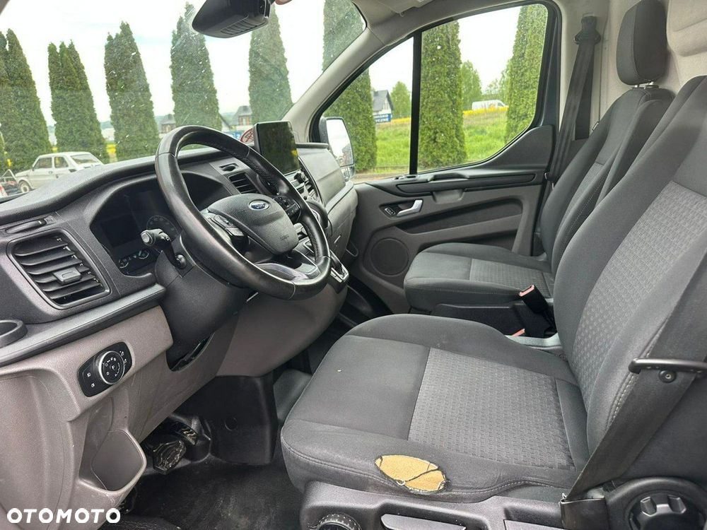 Ford Transit Custom - 14