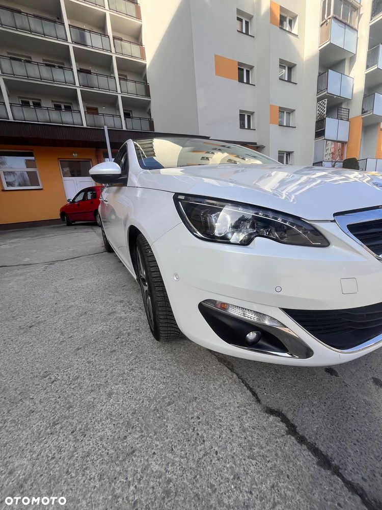 Peugeot 308 1.6 THP Allure - 19