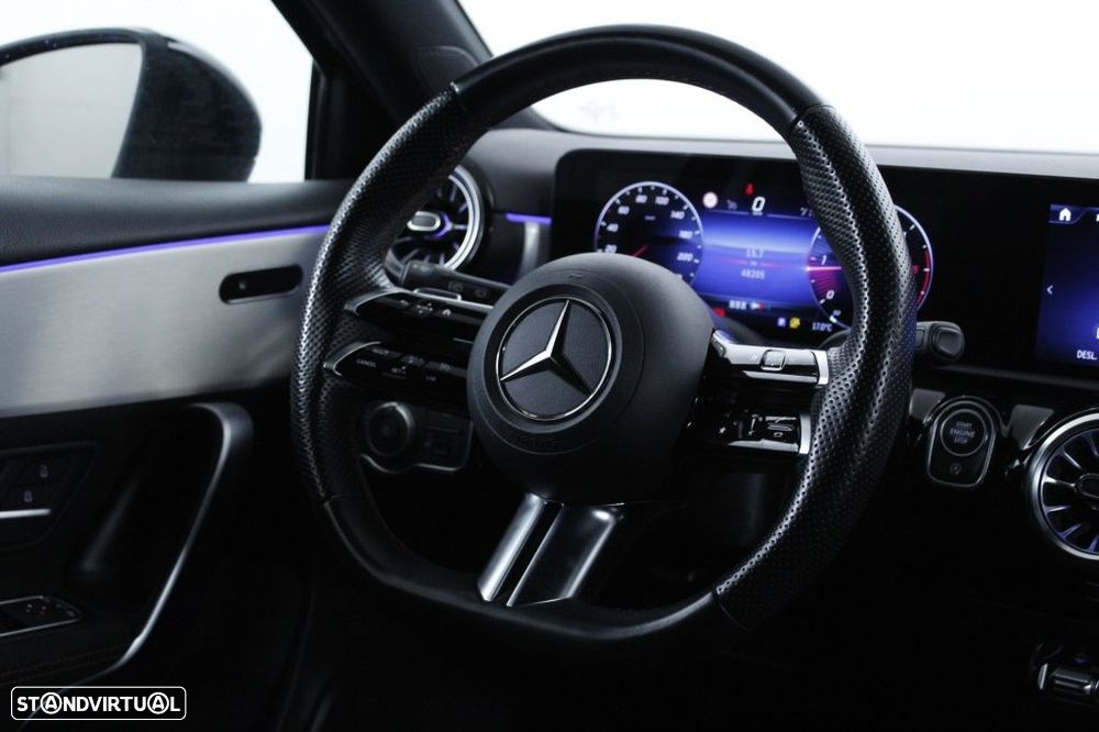 Mercedes-Benz A 180 d AMG Line Aut. - 17