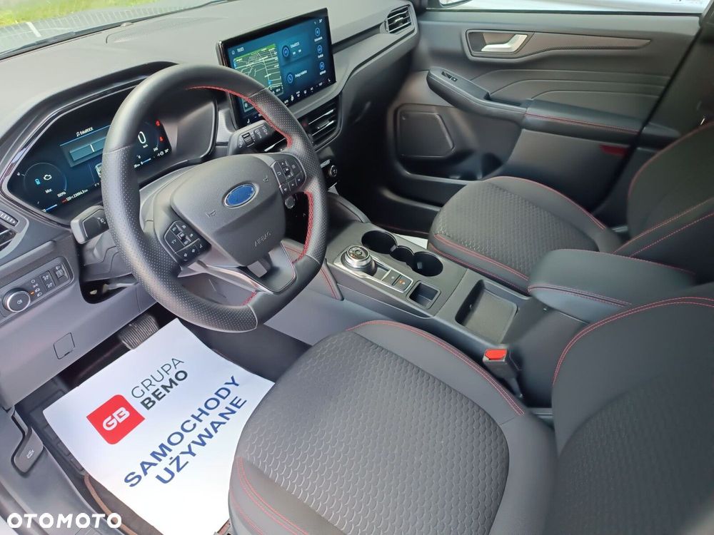 Ford Kuga - 10