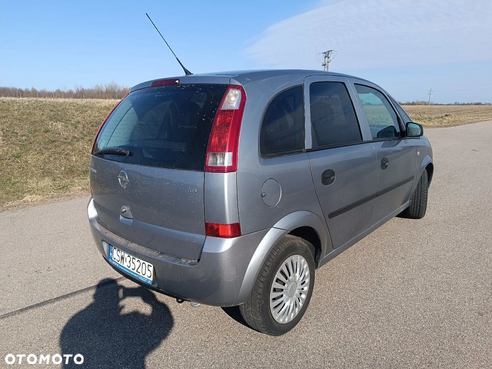 Opel Meriva 1.6 16V (Essentia) - 4