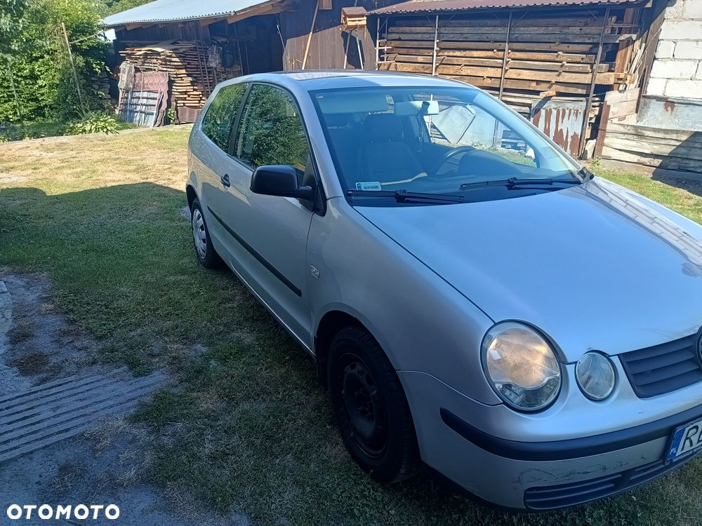Volkswagen Polo - 4
