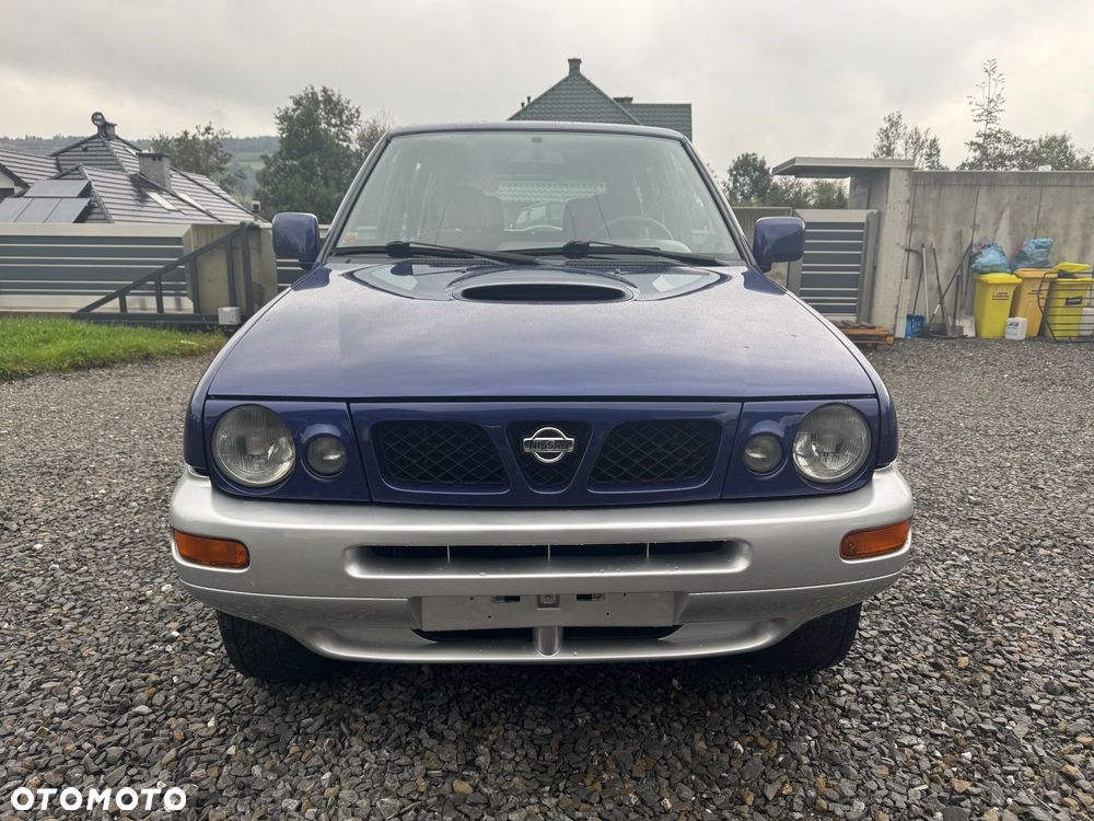 Nissan Terrano - 3
