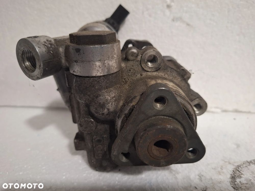 BMW 5 E60 E61 Pompa wspomagania 7697974121 - 2