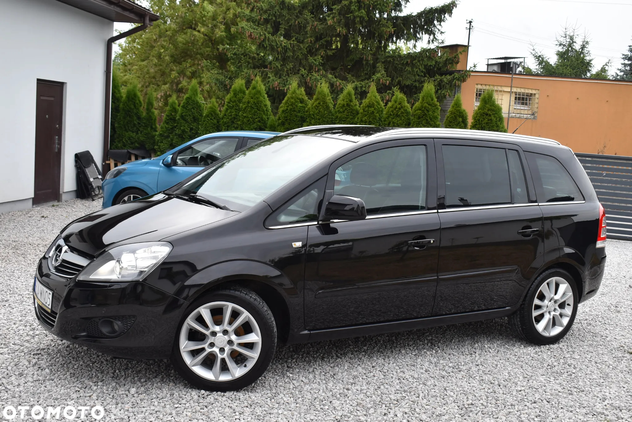 Opel Zafira - 4