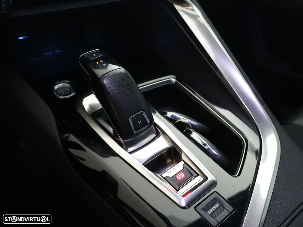 Peugeot 5008 1.2 PureTech GT Line EAT8 - 23