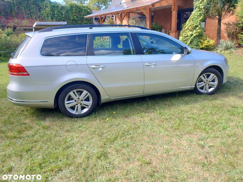 Volkswagen Passat - 7