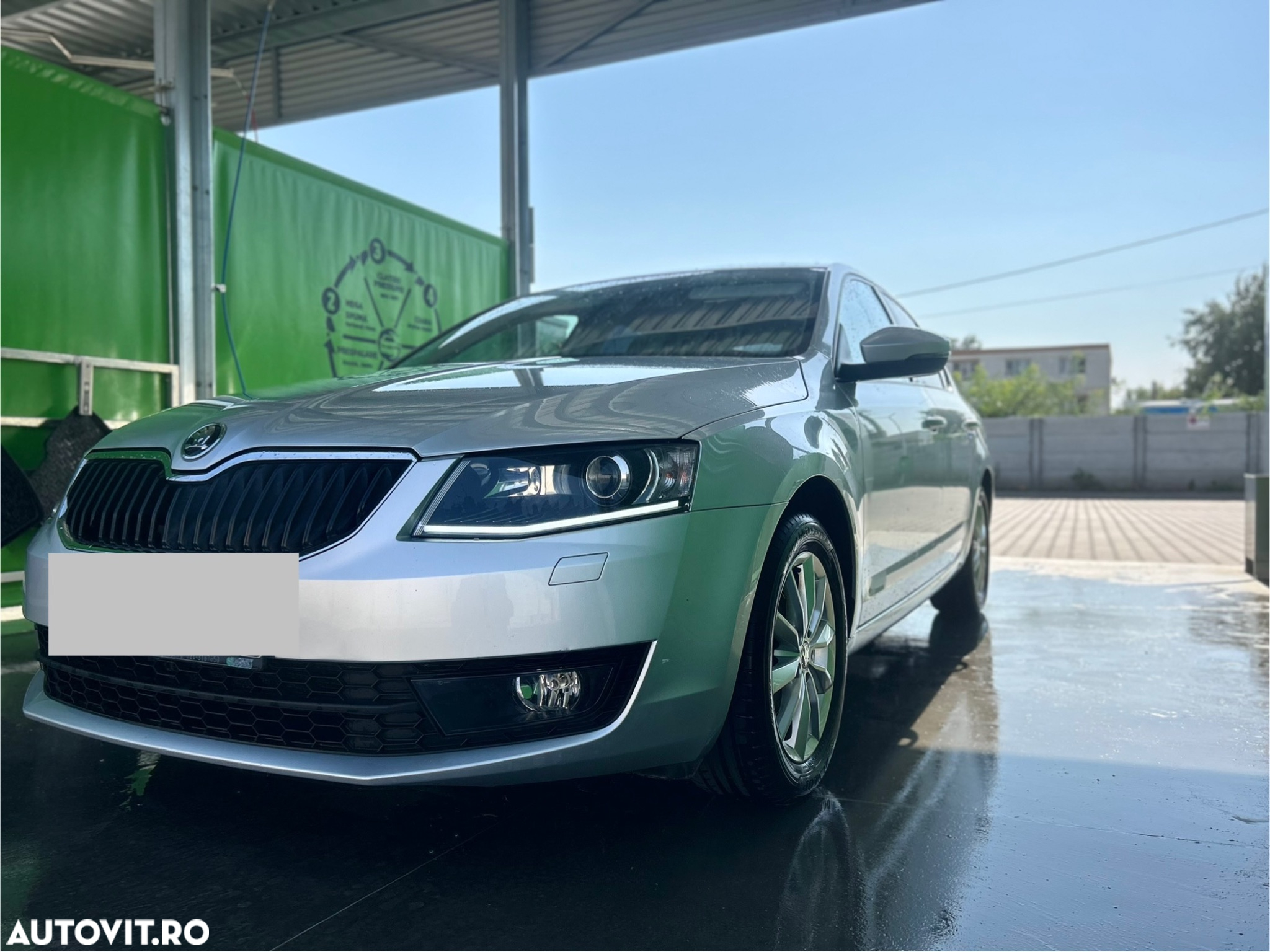 Skoda Octavia 1.6 TDI ELEGANCE - 4