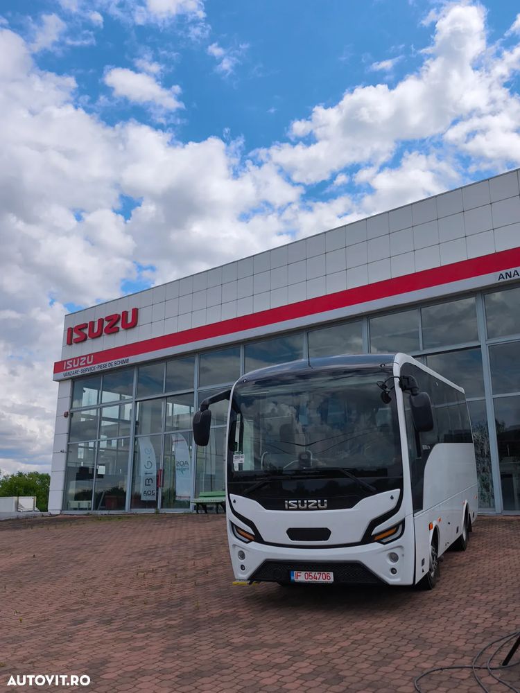 Isuzu Novoultra