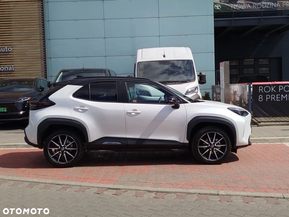 Toyota Yaris Cross Hybrid 1.5 GR Sport - 3