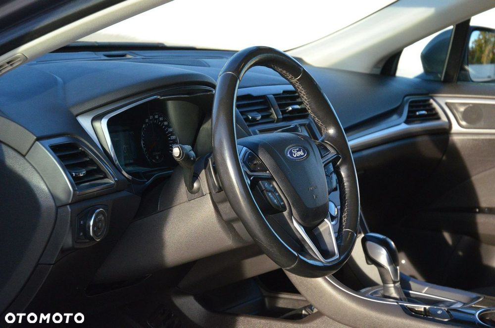 Ford Mondeo 2.0 TDCi Titanium PowerShift - 27